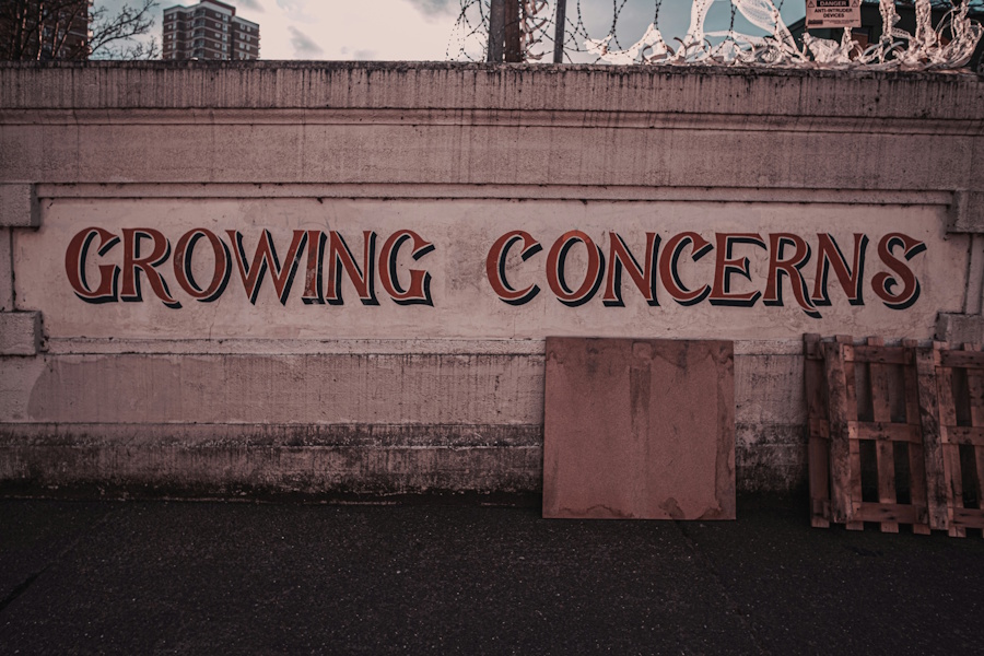 Samuel Regan Asante from Unsplash